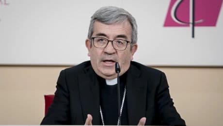 El obispo de Valladolid apela a la catolicidad ante el problema de la vivienda y pide sacar casas cerradas al mercado &quot;a un precio justo&quot;