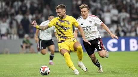 Beşiktaş taraftarından Svensson'a tepki!