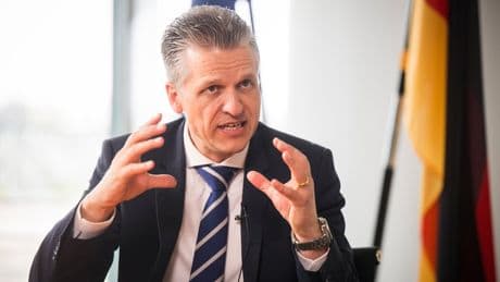 Kanzleramtschef Frei im BILD-Interview - Grundsicherung? Wer arbeiten kann, muss arbeiten