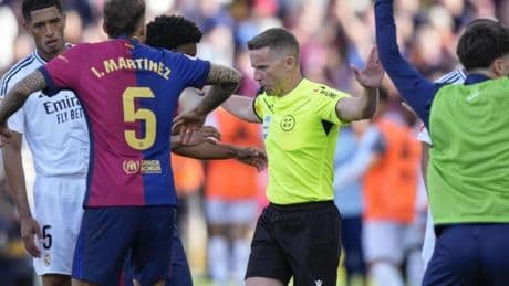 Todas las polémicas arbitrales del Clásico: el Barça, muy perjudicado