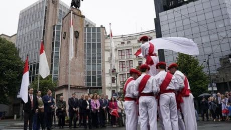 Bilbao sopla 725 velas con la vista puesta «en los siguientes siglos que va a vivir la ciudad»