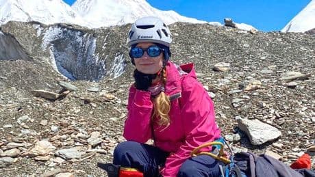 Sin señales de vida de la alpinista rusa Natalia Nagovitsyna, bloqueada desde hace dos semanas en uno de los picos más peligrosos de Kirguistán