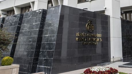 TCMB rezervlerinde düşüş sürüyor