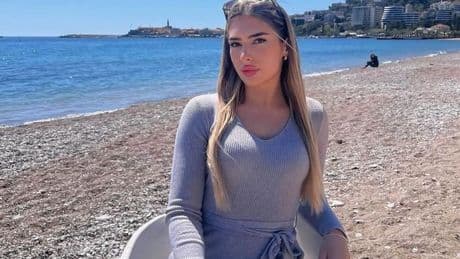 Teen model falls to her death after undoing parasailing harness in 'panic attack'
