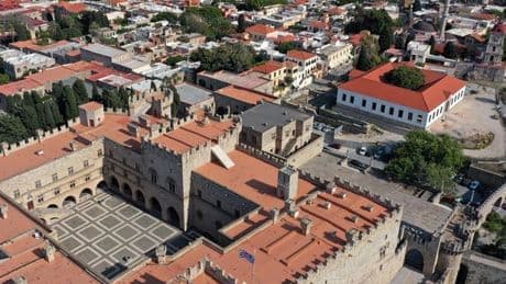 Greece and Turkey earthquake updates: Hotels 'sway and shake' after massive 6.2 mag quake hits