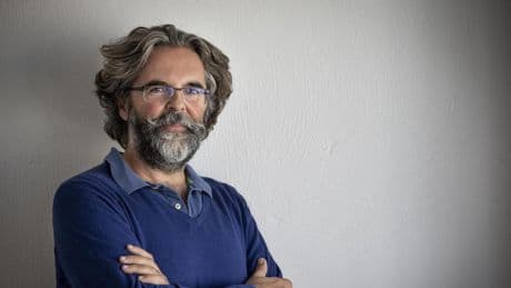 Alejandro Giménez, arquitecto: “La luz artificial blanca en casa no te lleva al descanso, te lleva a abrir la boca y a que te hagas una consulta en el dentista”