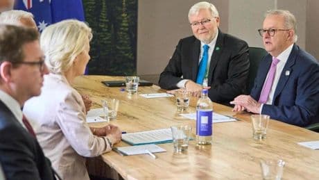 La UE y Australia firman un acuerdo de seguridad para reforzar su defensa común