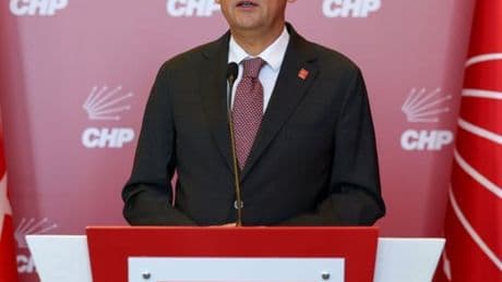 Özel'den Muhittin Böcek açıklaması
