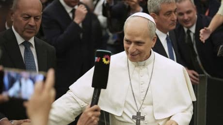 Schon Medienliebling: Papst Leo XIV. gibt seine erste Audienz für Journalisten