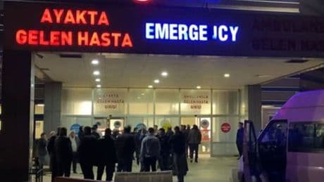 213 kişi tavuktan zehirlendi!