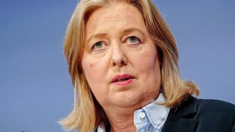 Auftritte beim Job-Center-Tag und der IG Metall: Arbeitsministerin Bas will Terminversäumnisse beim Bürgergeld härter bestrafen