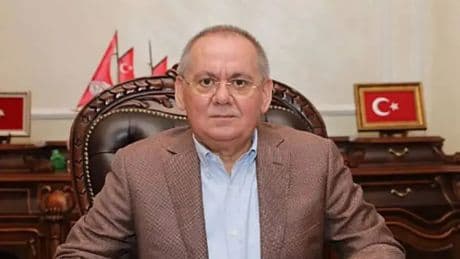 Eski Bakan Mustafa Demir hayatını kaybetti