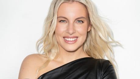Gen Zers should avoid these 6 money mistakes, says a young CEO who watched her friends flounder financially