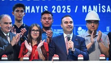 OSB Lojman Projesinde ilk harç... Sanayi ve Teknoloji Bakanı Kacır: Bütüncül bir yaşam alanı inşa edeceğiz