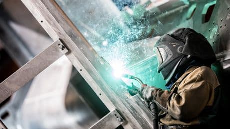 Otan : l'industrie de défense française n'est pas prête pour répondre aux enjeux de réarmement
