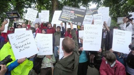 Palestine Action ban protesters plan to ‘go floppy’ and refuse street bail