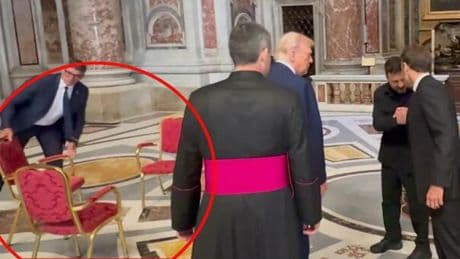 Trump e l'invito a Macron: «Non sederti qui a San Pietro con me e Zelensky». Le ricostruzioni (e le smentite francesi)