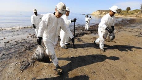 Contributor: Trump's grudge against California could lead to the next major oil spill