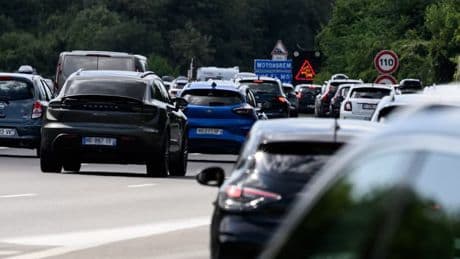 DIRECT. Journée noire sur les routes: plus de 1.000 km de bouchons cumulés pour le traditionnel chassé-croisé de l'été