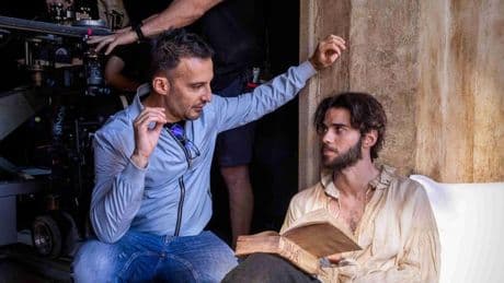 Alejandro Amenábar estrena El cautivo’, sobre un Cervantes inédito: Renunciar al elemento homosexual hubiera sido como sentir vergüenza de mí mismo
