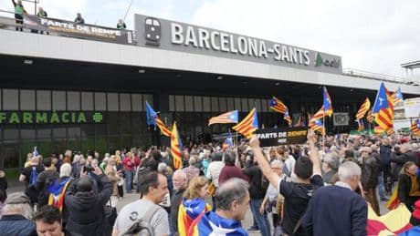 El independentismo recurre al Supremo la amnistía a 46 policías españoles