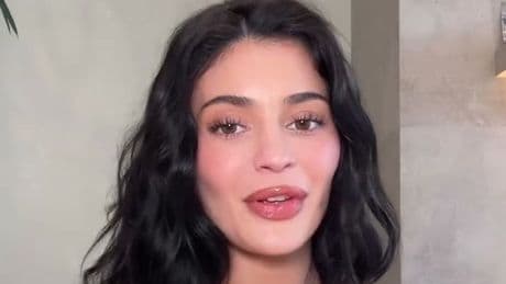Kylie Jenner casually reveals very specific boob job details after fan begs for advice