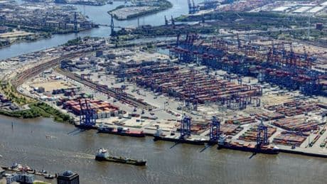 Köhlbrandbrücke in Hamburg wegen Entschärfung von Weltkriegsbombe gesperrt