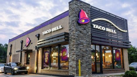 Taco Bell&#8217;s AI drive-thru plan gets caught up on trolls and glitches