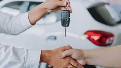 Araç alacaklar dikkat! İkinci elde satışlar patladı: İşte nedeni