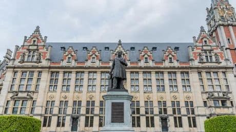 A l’Université libre de Bruxelles, « l’honneur » fait à Rima Hassan enflamme les esprits