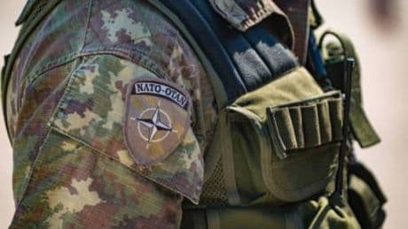 "Dovremo difenderci senza gli Usa". La profezia che spaventa l'Europa