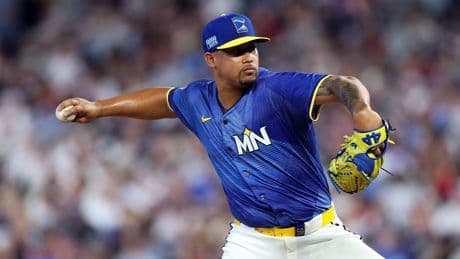 Twins may be open for business on pair of relievers