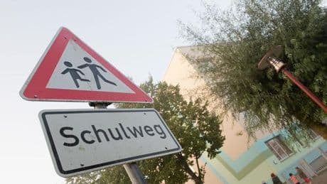 Sicher zur Schule: Ratschlag: Mit Schulanfängern schon den Schulweg üben
