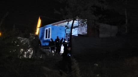 Kazara ateşlendiği öne sürülen tabancayla vurularak can verdi