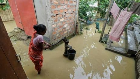 Überschwemmungen: Über 30 Tote in Indien bei Überflutungen und Erdrutschen