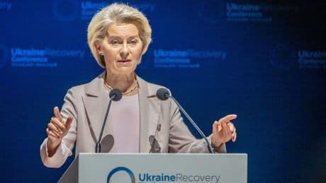 "L'Europe ne va jamais abandonner l'Ukraine !" : pilotes de chasse, drones, munitions... les 27 se préparent à une guerre longue