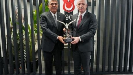 İstanbul Valisi Gül’den Beşiktaş'a ziyaret