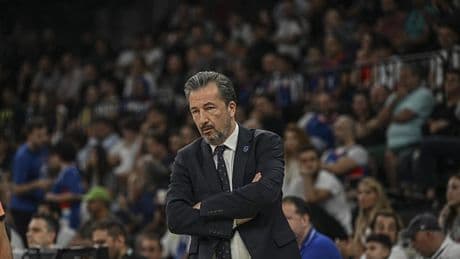 Anadolu Efes'te flaş ayrılık! Luca Banchi...