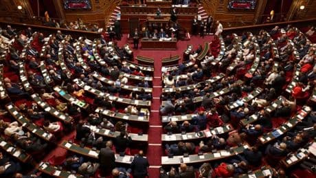 Déserts médicaux: feu vert des députés pour réguler l'installation des médecins