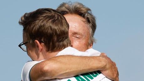 Und dann erheben sich die Zuschauer – Bernhard Langers emotionaler Masters-Abschied