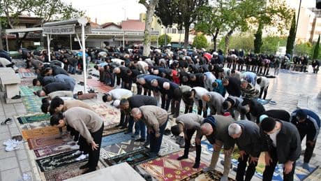 Konya'da bayram namazı saat kaçta? 2025 Konya Kurban bayramı namazı saati!