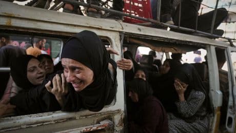 Photos show Palestinian suffering as Israeli troops push deeper into central Gaza