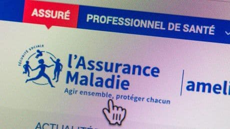 Projet de réforme de l’AME : le conseil de l’Assurance-maladie renonce à examiner les décrets, bloquant leur publication