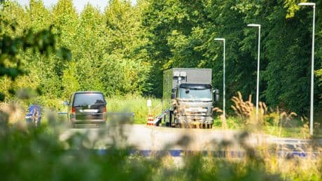 Politieonderzoek bij parkeerplaats Almere in zaak vermiste vrouw