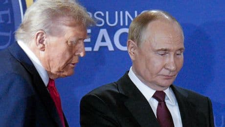 Entre Trump et Poutine, des courbettes mais pas de deal