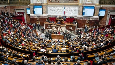 Sondage exclusif : le RN s’essouffle, la droite ressuscite