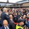 Zwolle stemt ondanks protesten in met azc voor 400 asielzoekers