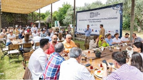 Başkan Tugay: Hepimizin İzmir'e borcu var