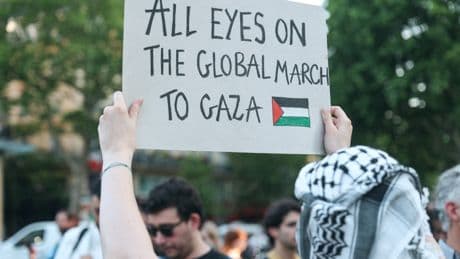 « Ils rentraient avec des matraques » : un cheminot CGT arrêté par l’armée égyptienne avant de rejoindre la « Marche mondiale vers Gaza »
