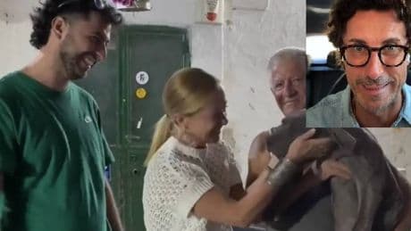 Toninelli e il delirante attacco contro la Meloni: "Perché si è fatta riprendere mentre accarezza il cane..."
